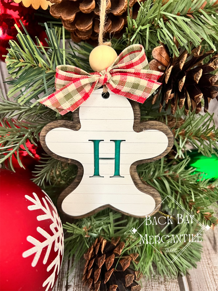 Gingerbread Men Farmhouse Ornament